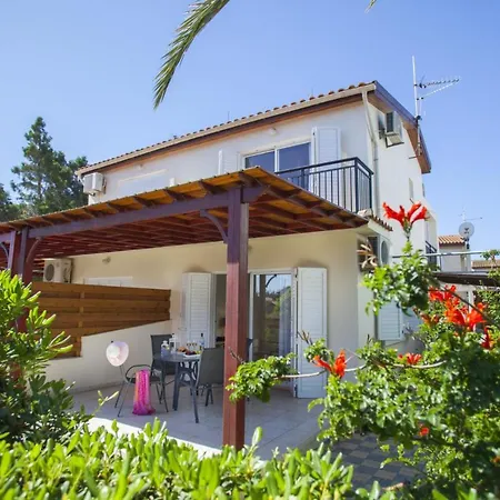 You And Your Family Will Love This In Larnaca, Larnaca 1387